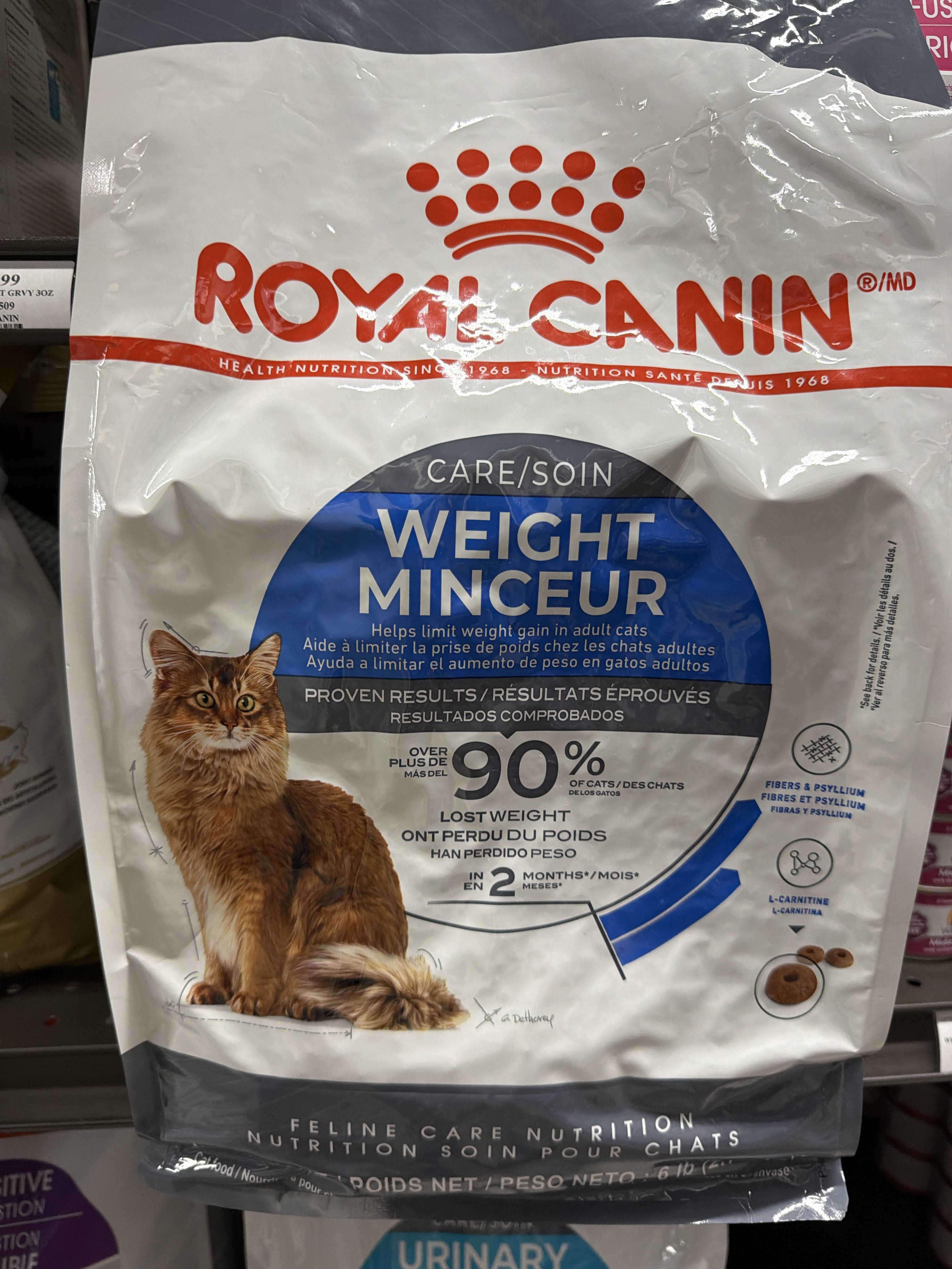 Royal Canin Weight Minceur Care/Soin, front of the package