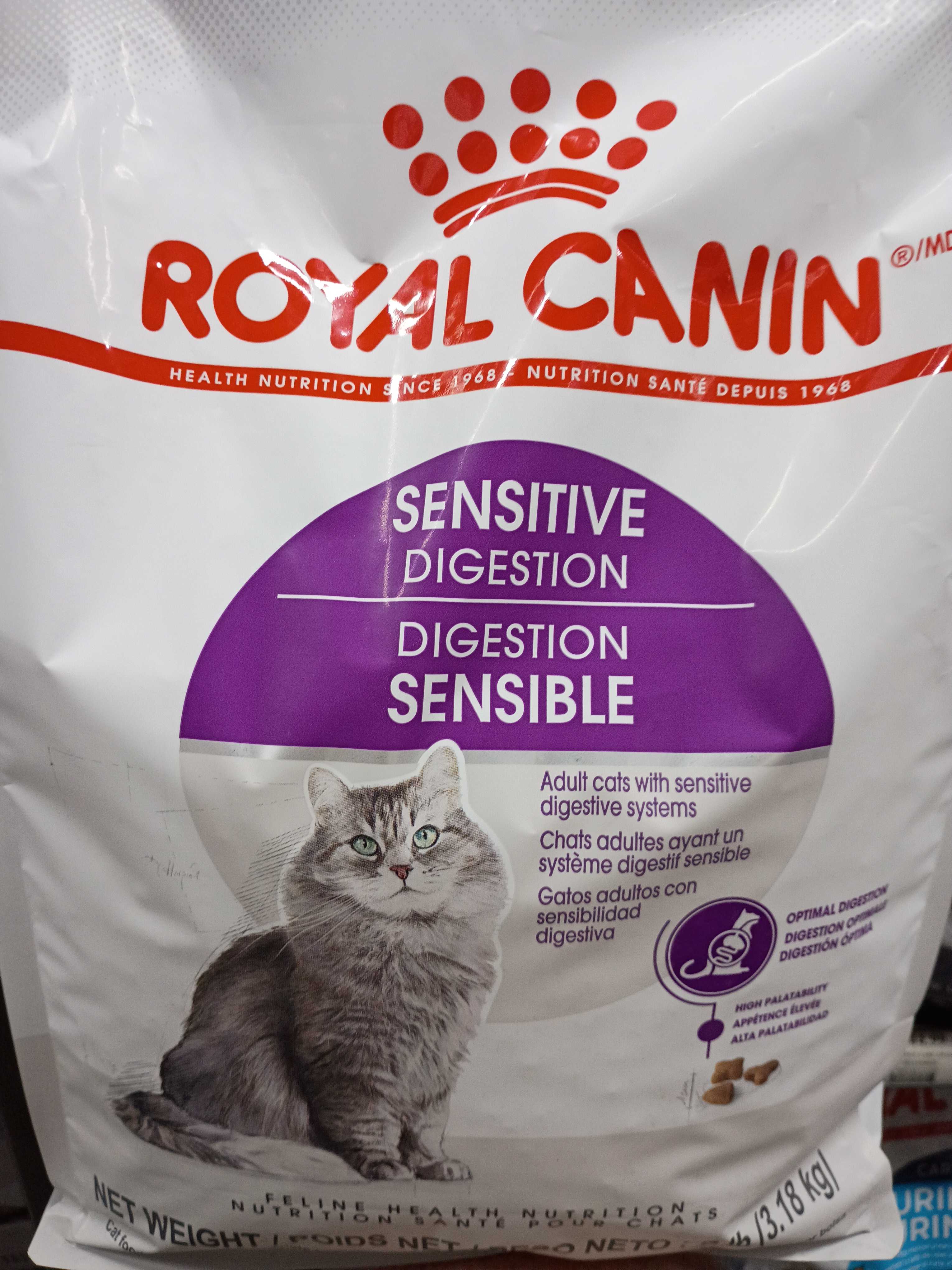 Royal Canin Sensitive Digestion, front of the package