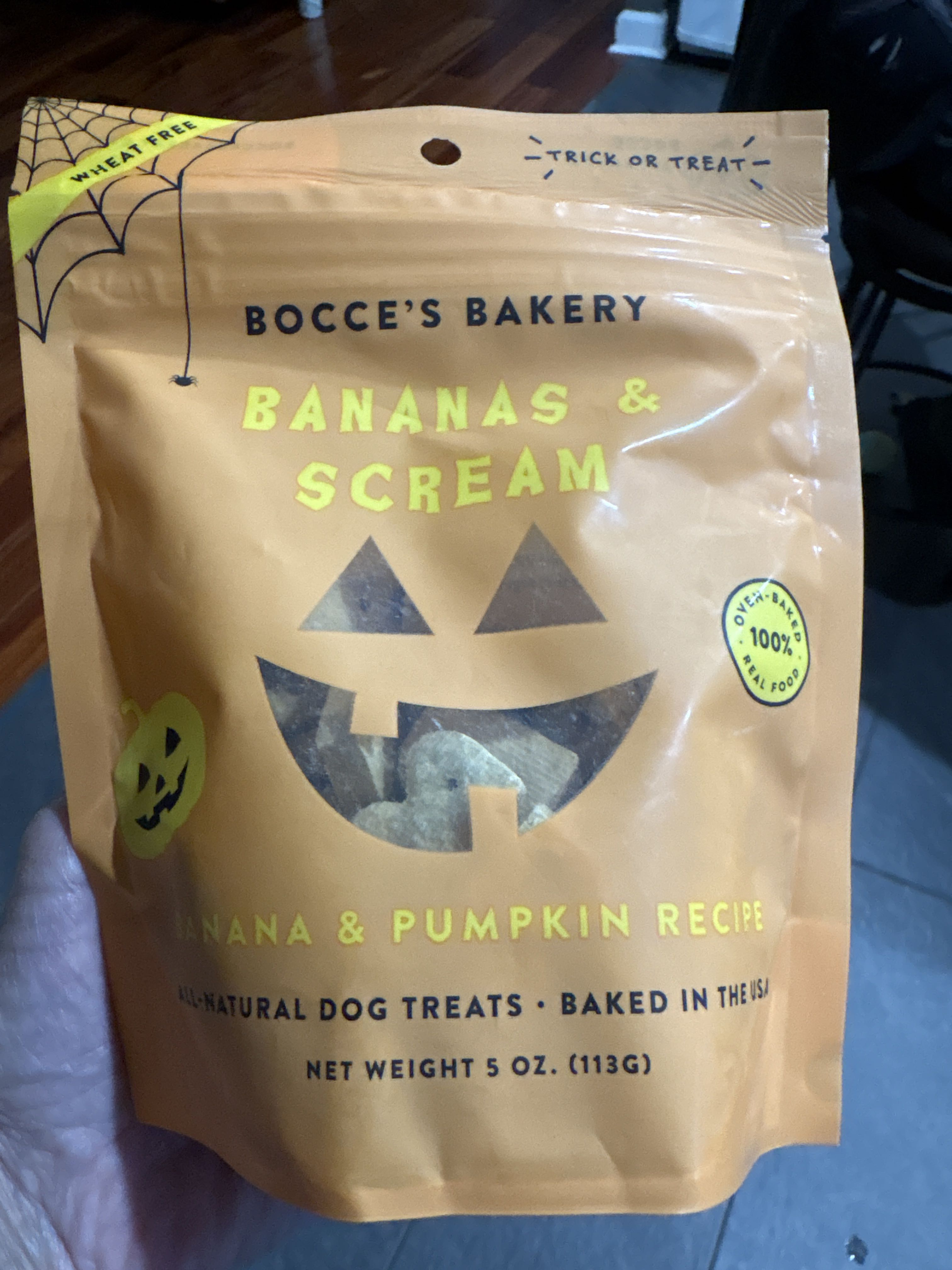 Bocce's Bakery Bananas & Scream Banana & Pumpkin Recipe, front of the package