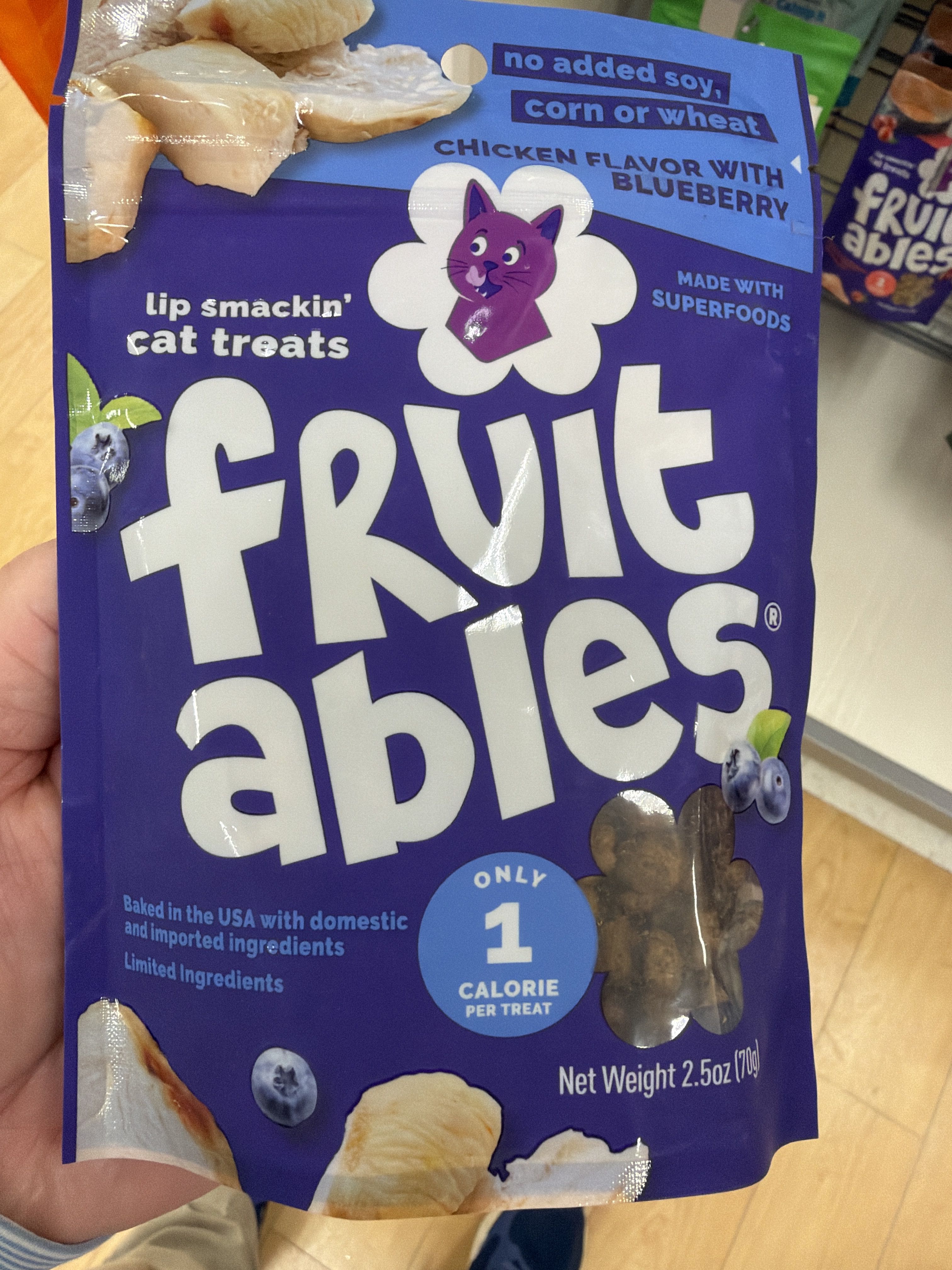 Fruitables Chicken Flavor with Blueberry Lip Smackin' Cat Treats, front of the package
